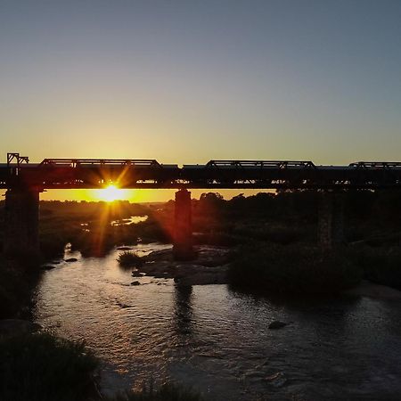 Kruger Shalati - Train On The Bridge & Garden Suites Skukuza Εξωτερικό φωτογραφία